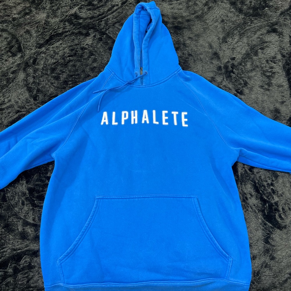 Alphalete hoodie size xl